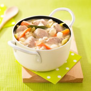 Blanquette de Veau  ( Guiso de ternera lechal en salsa de Nata). Receta Francesa.