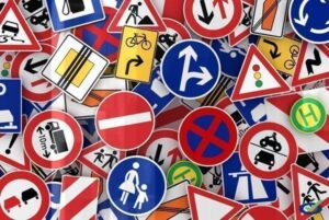 Nuevas normas DGT octubre 2026 — cambios en el Reglamento General de Circulación