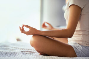 MINDFULNESS: cómo empezar a meditar desde cero (paso a paso para principiantes)